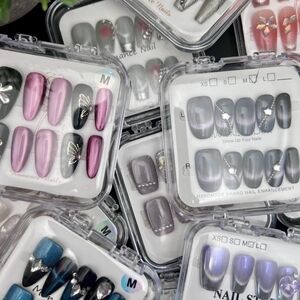 Bundle 5 Set Press-on Nail Acrylic Handmade Custom Picked